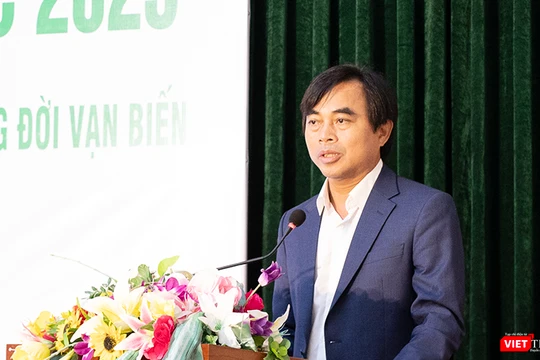 TS.KTS Tô Văn Hùng, Chủ tịch Hội Kiến trúc sư Đà Nẵng phát biểu tại Trại sáng tác kiến trúc 2025