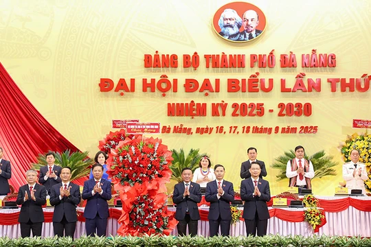 "Phải có khát vọng biến Đà Nẵng thành trung tâm khoa học, công nghệ, giao thương quốc tế"