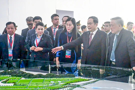 Dự án Khu Công nghiệp VSIP II chính thức khởi công với sự chứng kiến của Chủ tịch Quốc hội Trần Thanh Mẫn.