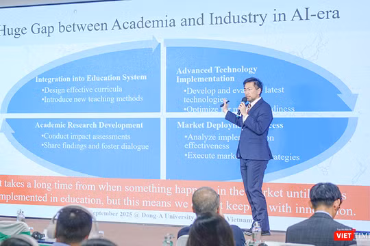 Tiến sĩ Masamu Kamaga, Cựu Chủ tịch Viện Công nghệ Kirirom (Nhật Bản) tại hội thảo khoa học quốc tế chuyên đề “Nâng cao hoạt động chuyển đổi số ở thành phố Đà Nẵng” vừa diễn ra ngày 30/9.