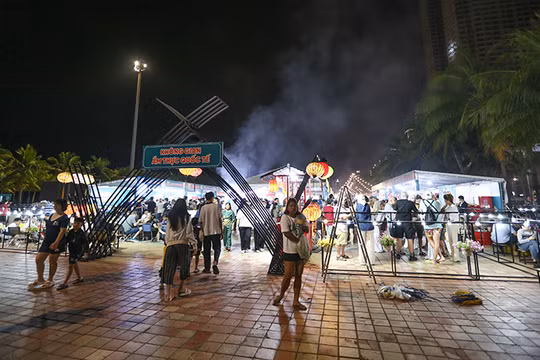 Một góc Lễ hội ẩm thực du lịch Đà Nẵng 2025.