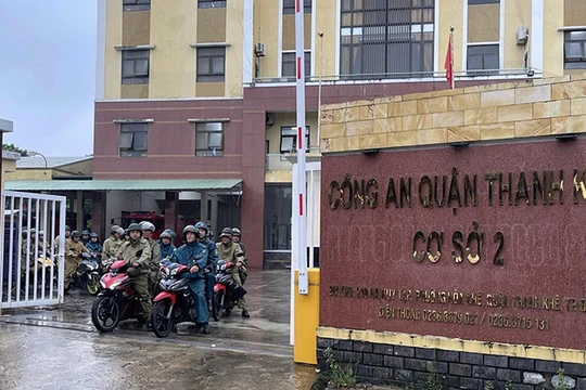 Trụ sở Công an quận Thanh Khê (TP Đà Nẵng) sau khi giải thể được sử dụng làm trụ sở thứ 2 của công an khu vực 3 để bảo đảm không làm gián đoạn, ngắt quãng công việc, không bỏ trống địa bàn. Ảnh Công an Đà Nẵng.