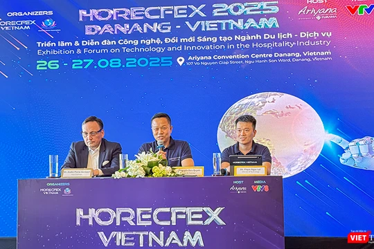 Ban tổ chức HorecFex Việt Nam trả lời hỏi đáp tại buổi công bố sự kiện Triển lãm và diễn đàn công nghệ, đổi mới sáng tạo ngành du lịch (HorecFex) 2025.