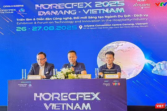 Ban tổ chức HorecFex Việt Nam trả lời hỏi đáp tại buổi công bố sự kiện Triển lãm và diễn đàn công nghệ, đổi mới sáng tạo ngành du lịch (HorecFex) 2025.