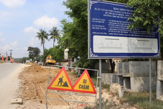 Công trình thi công Quốc lộ 14E, đoạn qua tỉnh Quảng Nam do Tập đoàn Thuân An thi công với vai trò liên doanh nhà thầu chính