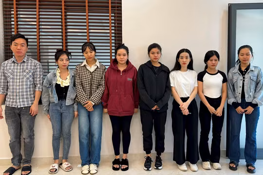 Các đối tượng tại cơ quan công an (ảnh Công an cung cấp)