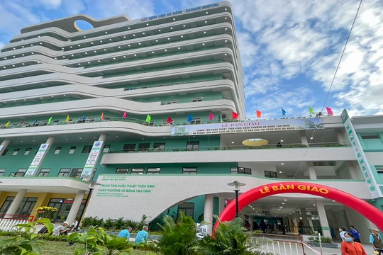 Trung tâm phẫu thuật thần kinh, chấn thương, bỏng tạo hình tại Bệnh viện Đà Nẵng.