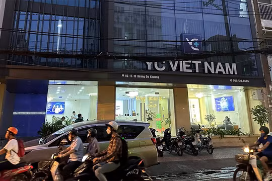 Phòng khám chuyên khoa Da liễu tại địa chỉ 15-17-19 Hoàng Dư Khương (phường 12, quận 10, TP HCM) của Công ty YC Beauty