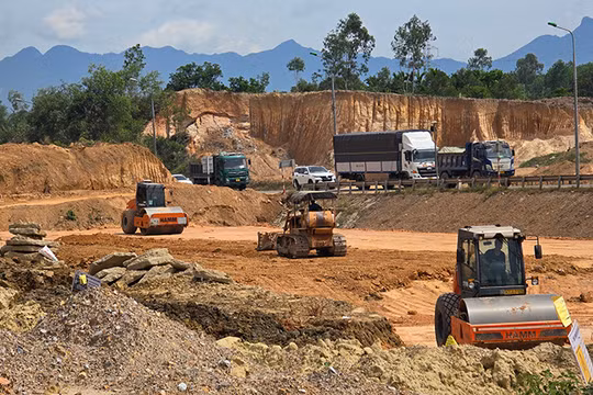 Đã bàn giao 95% mặt bằng cho dự án cao tốc La Sơn - Túy Loan đoạn qua Đà Nẵng