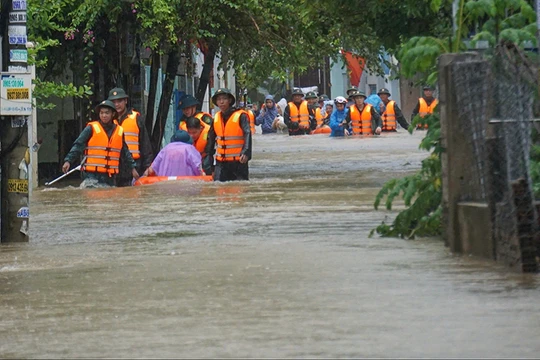 Vùng rốn ngập Hòa Minh, Hòa Khánh Nam, đường Mẹ Suốt (quận Liên Chiểu, TP Đà Nẵng) bị ngập trong trận mưa năm 2023