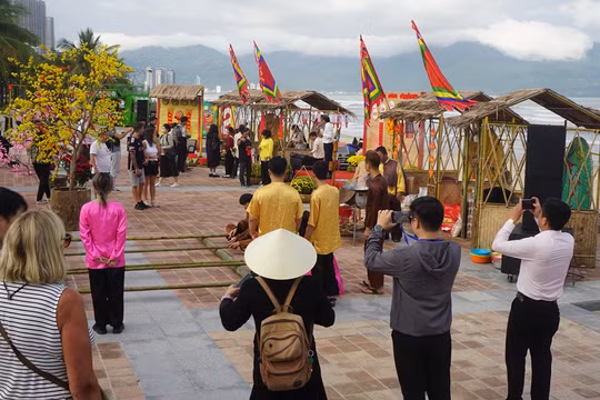 Chương trình Xuân yêu thương Đà Nẵng 2024 thu hút sự quan tâm của du khách