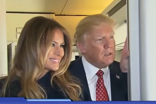 Tổng thống Trump tuyên bố cân nhắc lệnh cấm nhập cư mới ngay trên chuyên cơ 