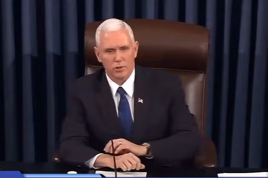 Phó Tổng thống Mỹ Mike Pence phá thế hòa trong Thượng viện