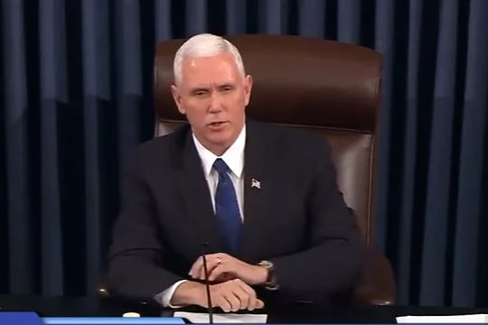 Phó Tổng thống Mỹ Mike Pence phá thế hòa trong Thượng viện