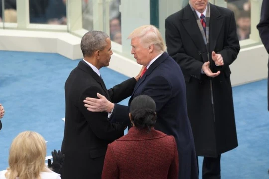 Tổng thống Mỹ Donald Trump bênh vực người tiền nhiệm Obama (ảnh tư liệu, minh họa)