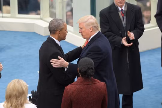 Tổng thống Mỹ Donald Trump bênh vực người tiền nhiệm Obama (ảnh tư liệu, minh họa)