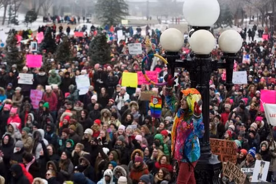 "Tuần hành Chị em" diễn ra khắp nước Mỹ.