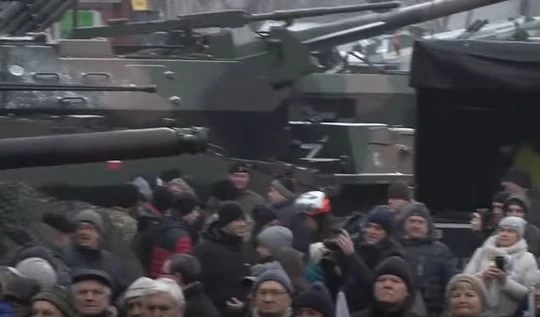 Dân Ba Lan gặp gỡ lính Mỹ mới triển khai trên lãnh thổ