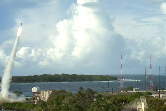 Mỹ sẽ triển khai tên lửa THAAD ở Hàn Quốc từ cuối tháng 6 tới?