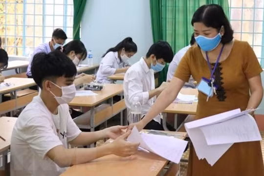 Bộ GD&ĐT quy định không dạy thêm đối với học sinh đã được nhà trường tổ chức dạy học 2 buổi/ngày.