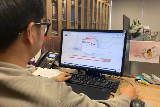 Nhiều bạn trẻ quyết định xây dựng website để giới thiệu dịch vụ thay vì sử dụng chat hoặc fanpage.