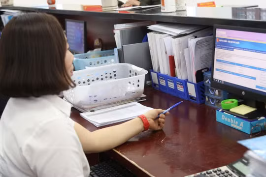 Các hệ thống giám sát, đo lường mức độ cung cấp và sử dụng dịch vụ Chính phủ số gửi dữ liệu realtime và tự động về Hệ thống EMC.