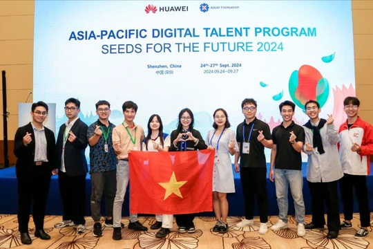 Đội Việt Nam tại cuộc thi Hạt giống cho Tương lai - Tech4Good năm 2024 khu vực châu Á - Thái Bình Dương.