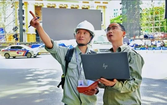 Viettel lắp mới 500 trạm BTS 5G và 1.200 trạm nhỏ 5G (smallcell 5G) tại các địa điểm tập trung đông người dịp Đại lễ.