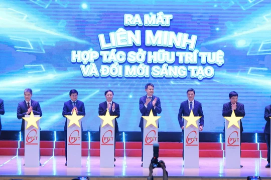 Lễ bấm nút Liên minh Hợp tác Sở hữu trí tuệ và đổi mới sáng tạo.