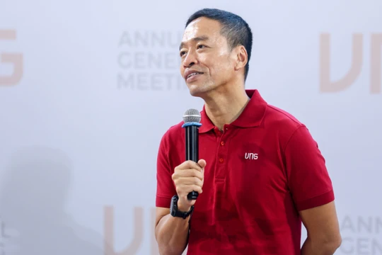 Ông Lê Hồng Minh, Chủ tịch HĐQT, lý giải việc đổi tên.