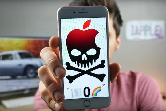 Nhiều người dùng phàn nàn iPhone X bị đóng băng trong thời tiết lạnh. (Ảnh: CNET)