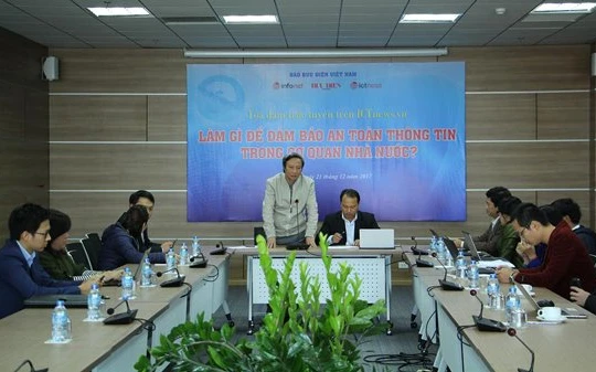 Ngày 21/12, chuyên trang ICTnews của báo điện tử Infonet đã tổ chức buổi tọa đàm trực tuyến về chủ đề “Làm gì để bảo đảm an toàn thông tin trong cơ quan nhà nước?” (Ảnh: ICTnews)