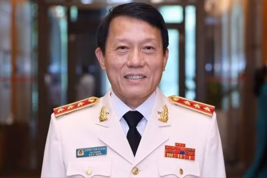 Thượng tướng Lương Tam Quang, Bộ trưởng Bộ Công an. 