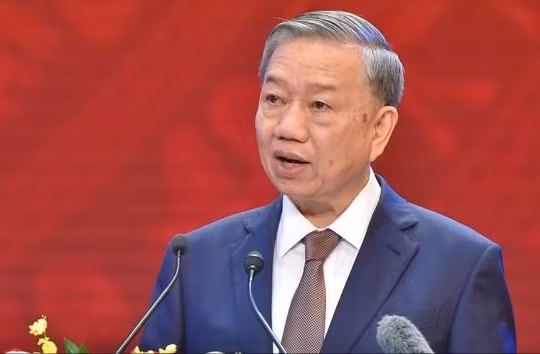 Tổng bí thư: Nhanh chóng phổ cập tri thức cơ bản về chuyển đổi số cho toàn dân