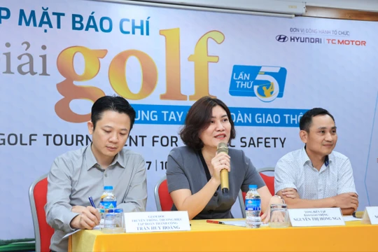 Hơn 200 golfer dự giải golf "Chung tay vì an toàn giao thông"