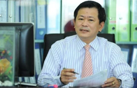 Lý do cơ quan tố tụng đề nghị tịch thu iPhone 15 Pro Max của ông Trần Đình Triển