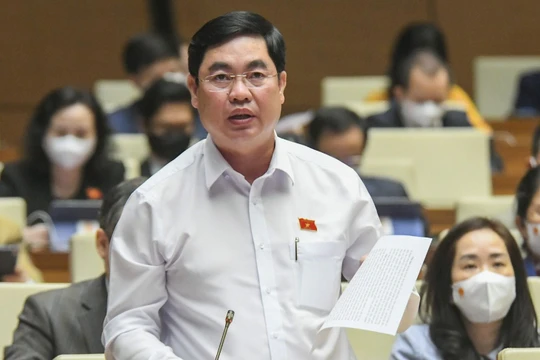 Cho thôi nhiệm vụ nhiệm vụ đại biểu Quốc hội với ông Trần Đình Văn