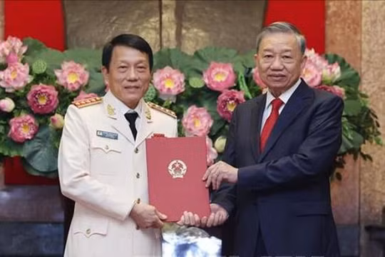 Ông Lương Tam Quang và Nguyễn Tân Cương được thăng hàm Đại tướng