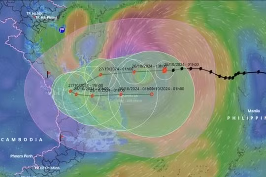 Bão Trà Mi giật cấp 14, miền Trung có nơi mưa lớn trên 700mm từ tối nay