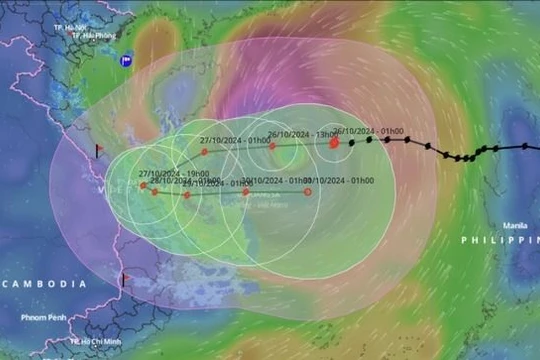 Bão Trà Mi giật cấp 14, miền Trung có nơi mưa lớn trên 700mm từ tối nay