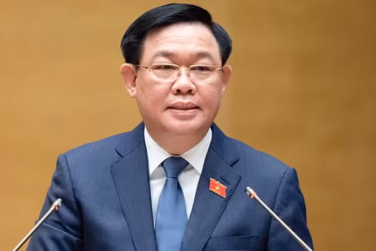 Bộ Chính trị kỷ luật ông Vương Đình Huệ