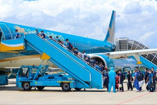 3 cựu phó giám đốc sở và 14 bị can trong vụ "chuyến bay giải cứu" giai đoạn 2 sắp hầu tòa