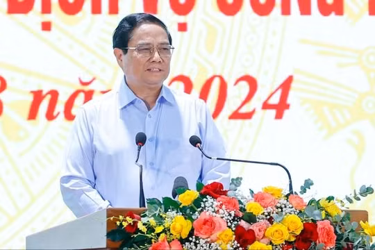 Thủ tướng chỉ ra tồn tại, hạn chế trong triển khai dịch vụ công trực tuyến