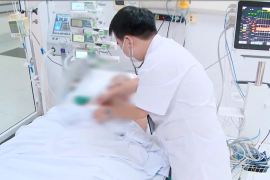 Công an thông tin vụ 2 người tử vong, 14 người nhập viện khi dự hội nghị ở Hà Nội