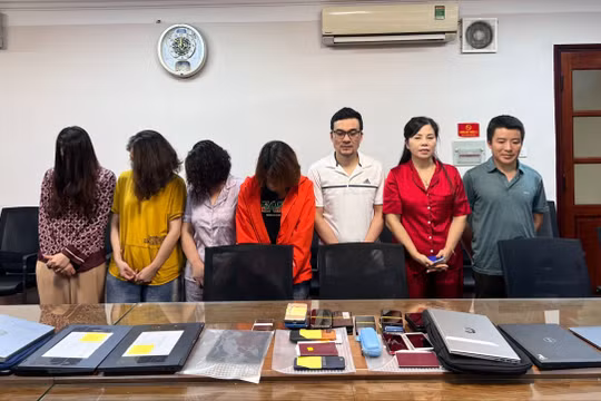 Các đối tượng trong vụ việc.