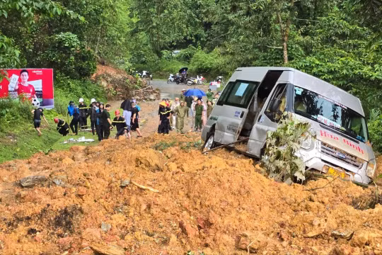 Khu vực nơi xảy ra sạt lở.