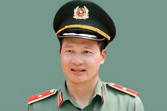 Thiếu tướng Vũ Hồng Văn giữ chức Phó chủ nhiệm Ủy ban Kiểm tra Trung ương