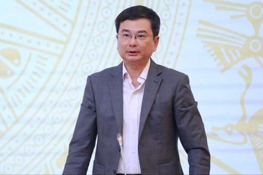 Phó Thống đốc Ngân hàng Nhà nước PhạmThanh Hà lý giải việc đã áp dụng nhiều giải pháp thúc đẩy tăng trưởng tín dụng, tuy nhiên vẫn chưa đạt kỳ vọng.