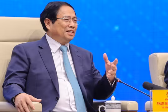 Thủ tướng đối thoại với thanh niên về nguy cơ mất việc làm trong thời đại chuyển đổi số