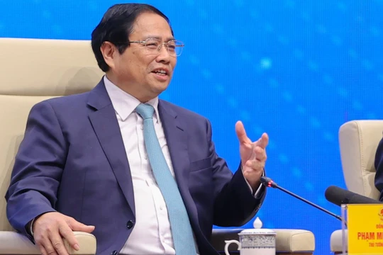 Thủ tướng đối thoại với thanh niên về nguy cơ mất việc làm trong thời đại chuyển đổi số